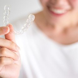 smile and Invisalign