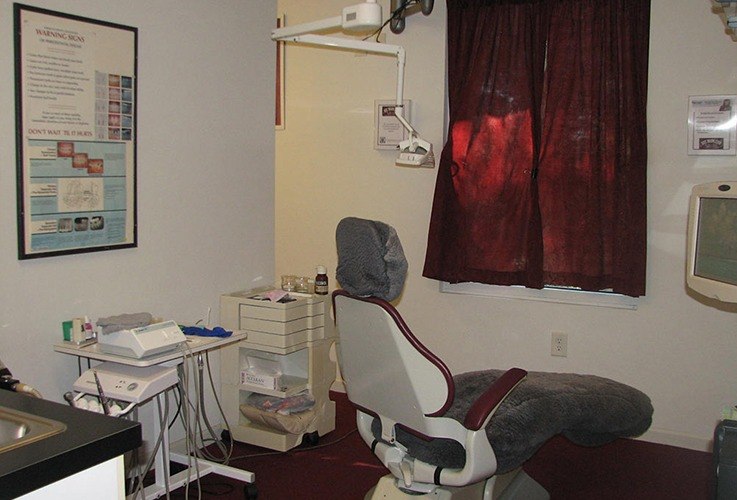 Dental exam chair